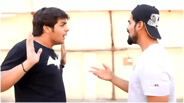 Hamare Yaha Aisa Hi Hota Hai meme from Ashish Chanchlani Vines showing a gully cricket comedy reaction